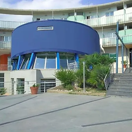 Terme Del Tufaro 4*